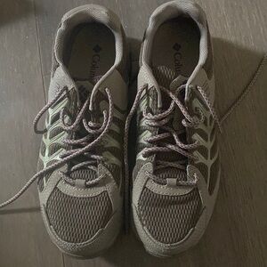 Columbia Sneakers